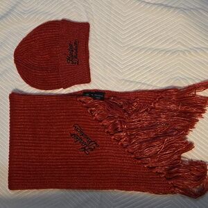 Harley-Davidson Red Knit Beanie And Scarf